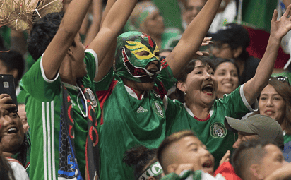 ¡Adiós a la tradición! Mundial de Qatar 2022 prohibirá máscaras de lucha libre en los estadios
