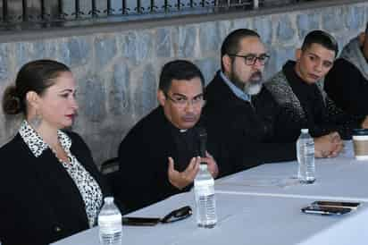 Presentan calendario de actividades de la celebración de Cristo Rey en el Santuario de las Noas. (EL SIGLO DE TORREÓN)