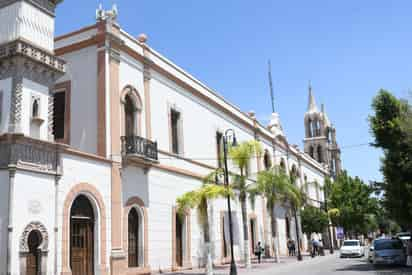 Según lo marca la Ley Federal del Trabajo, el lunes es día feriado por el 20 de noviembre. (ARCHIVO)