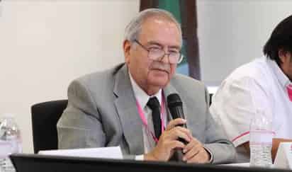 El consejero local electoral, Matías Barajas Flor, hizo un pronunciamiento contra la reforma electoral, durante la sesión del INE. (EL SIGLO DE TORREÓN)