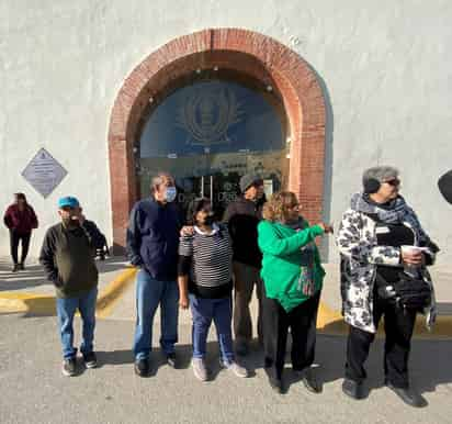 La Casa de Gobierno estuvo cerrada la mañana de ayer martes como forma de protesta. (EL SIGLO DE TORREÓN)