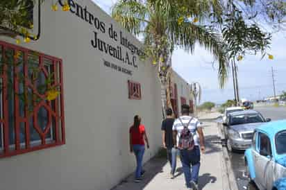 En esta temporada, los Centros de Integración Juvenil mantendrán sus puertas abiertas para quienes requieran algún tipo de atención. (EL SIGLO DE TORREÓN)