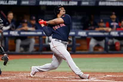 Devers se queda en Boston