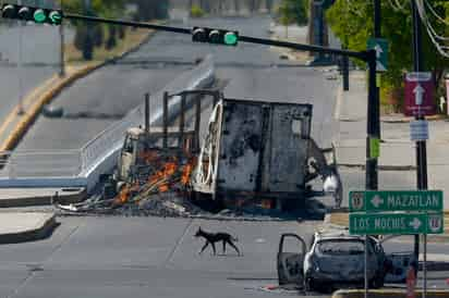 La capital de Sinaloa amaneció con enfrentamientos tras la detención. (EFE)