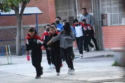 En Durango, las y los alumnos tomaron 10 días de descanso más 5 días adicionales. (FERNÁNDO COMPÉAN / EL SIGLO DE TORREÓN)