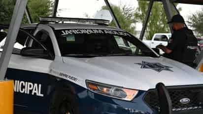 Autoridades educativas trabajan con Policías Municipales y padres de familia a fin de diseñar estrategias y evitar robos en escuelas. (EL SIGLO DE TORREÓN)
