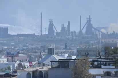 Petróleos Mexicanos aún no reactivan el suministro del combustible a la siderúrgica. (Foto: SERGIO A. RODRÍGUEZ / EL SIGLO COAHUILA)