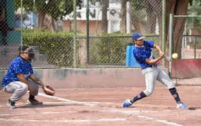 Arranca la Liga de Softbol Francisco Ramírez López