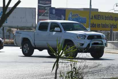 Se instalarán filtros de control para detectar vehículos con polarizado que infrinja el reglamento vial; en primera instancia se socializará la medida por parte de las corporaciones. (FERNÁNDO COMPEÁN / EL SIGLO DE TORREÓN)