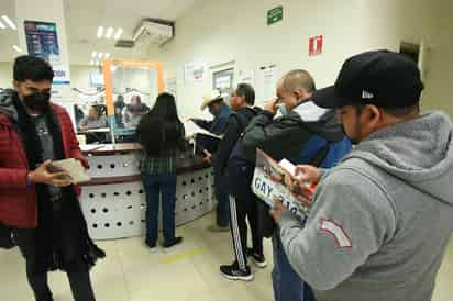 El servicio se vio ralentizado durante domingo y lunes en los Centros Multipago de Recaudación de Rentas.