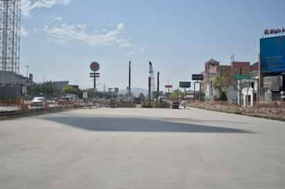 Está casi terminada la obra negra del Sistema Vial Cuatro Caminos, señala constructora. (FERNÁNDO COMPÉAN / EL SIGLO DE TORREÓN)