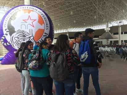 En la Expo Orienta tienen participación instituciones educativas de la Comarca Lagunera, tanto de Durango como de Coahuila. (EL SIGLO DE TORREÓN)