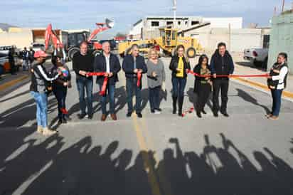 Entregan Municipio y estado obras de pavimentación en ampliación Allende, en Torreón. (EL SIGLO DE TORREÓN)