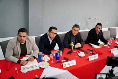 Integrantes del GEL acordaron trabajar 'de abajo hacia arriba', al socializar la propuesta del Consejo de Desarrollo Metropolitano.