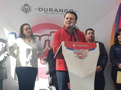 El gobernador estuvo en La Laguna con motivo de obras de infraestructura educativa. (DIANA GONZÁLEZ)