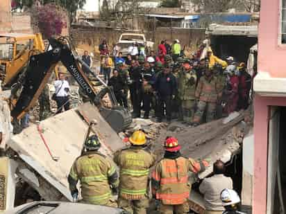 Se reportó una explosión de una repostería por la calle Zacatecas, en la colonia Morga. (EL SIGLO DE TORREÓN)