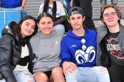 Ximena, Alexia, Naim y Santiago (EL SIGLO DE TORREÓN)