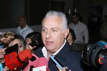 El alcalde de Torreón dijo que no está en contra del uso del polarizado que permita la visibilidad. (EL SIGLO DE TORREÓN)