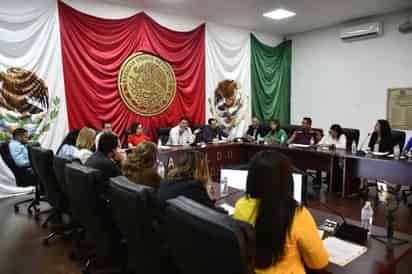 El alcalde informó que el recurso estatal llega en tiempo y forma, lo que ha permitido planear las obras en beneficio de los habitantes.