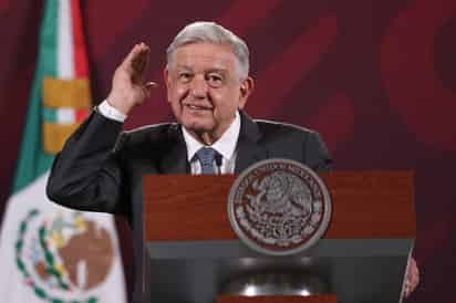 AMLO refirió distintos casos de corrupción en otros sexenios y refrendó el compromiso de su gobierno por combatir este flagelo. (EFE)