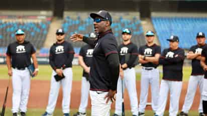 Arranca pretemporada de Sultanes de Monterrey