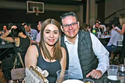 Alejandra Gálvez y Saúl Vargas (EL SIGLO DE TORREÓN/VAYRON INFANTE)