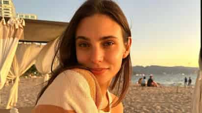 Macarena Achaga celebra su cumpleaños sonriente y disfrutando del sol sin ropa