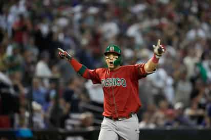 Joey Meneses bateó dos cuadrangulares y produjo cinco carreras, en la victoria de México 11-5 sobre Estados Unidos.