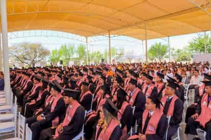 Se gradúan 152 alumnos del Tecnológico de San Pedro