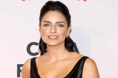 ¡Impresionante! Aislinn Derbez y su parecido físico a su abuela Silvia