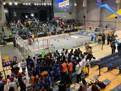 La competencia de Robótica FIRST Laguna Regional 2023 combina la emoción de un deporte con el rigor de la ciencia y la tecnología. (FERNANDO COMPEÁN)