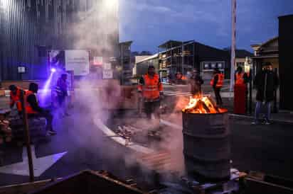 Les Soulèvements de la terre fue una de las organizaciones que convocó la manifestación. (MOHAMMED BADRA / EFE)