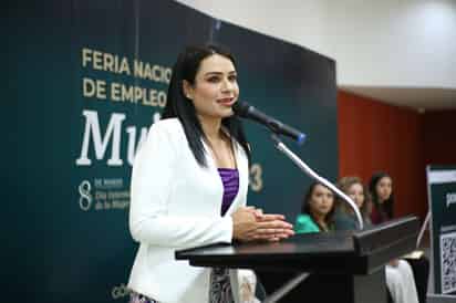 Alejandra Terrones explicó que para la puesta en marcha de estos espacios, se invertirán 2.7 millones de pesos del Gobierno del Estado. (Foto: VAYRON INFANTE / EL SIGLO DE TORREÓN)