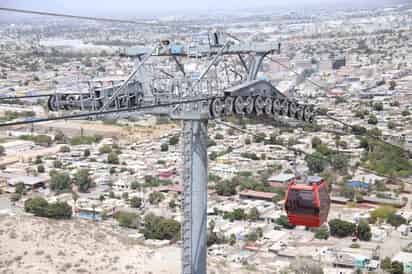 La directora del Teleférico comentó que se preparan para operar hasta 24 horas al día. (VAYRON INFANTE / EL SIGLO DE TORREÓN)