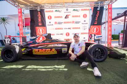 El destacado piloto lagunero Luis Carlos Pérez está en España para probar el monoplaza Tatuus F4 T-021 con el equipo CAMPOS Racing.