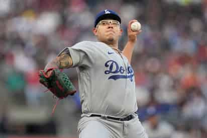 Julio Urías permitió una carrera en seis entradas de trabajo, en la victoria de Dodgers 9-1 sobre Gigantes de San Francisco. (FOTO: AP)