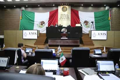 Se convocó a los duranguenses y mexicanos con residencia en el estado. (EL SIGLO DE TORREÓN)