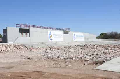 Presa Derivadora está terminada y Planta Potabilizadora lo estará en diciembre, dijo el Gobernador de Durango. (EL SIGLO DE TORREÓN)
