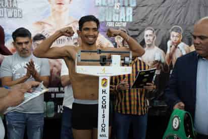 Complicada prueba tendrá el boxeador lagunero (der) en la frontera de Baja California, exponiendo su Campeonato Juvenil WBC (ESPECIAL)