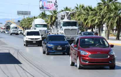 El gobierno de Coahuila no considera la implementación de operativos para revisión de las placas este año. (ARCHIVO)