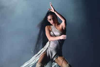Elen Yeremyan alias Brunette de Armenia.