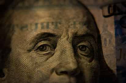 Los datos confirman que la primera economía mundial ha ralentizado su crecimiento en un momento marcado por las continuas subidas de los tipos de interés para contener la inflación. (ARCHIVO)