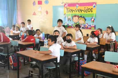 Las Secretarías de Educación y Salud de Coahuila se volverán a reunir para determinar si continúa el ajuste al horario de clases.