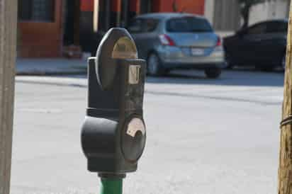 Torreón recauda más por multas de parquímetros que por el cobro directo de los aparatos en el Centro Histórico. (EL SIGLO DE TORREÓN)