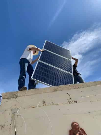 Impulsarán paneles solares para negocios y viviendas, a fin de reducir el consumo de energía. (ARCHIVO)