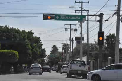 Piden respetar el Reglamento de Tránsito y señalizaciones. (CORTESÍA)