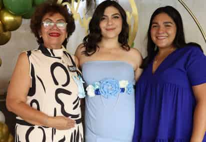 María Fernanda Rincón Domínguez acompañada en su baby shower por su mamá Claudia Domínguez y su hermana
Claudia Rincón (EL SIGLO DE TORREÓN/VAYRON INFANTE)