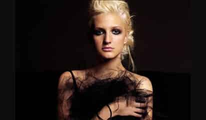 ¿Qué fue de Ashlee Simpson, la cantante pop rock que conquistó los 2000?