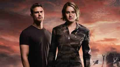 Imagen promocional de la película La Saga Divergente: Leal 