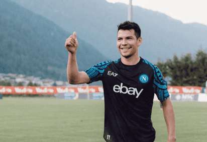 PSV Eindhoven habría lanzado una oferta por tener de nuevo a 'Chucky' Lozano